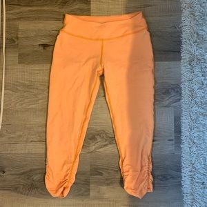 Beyond Yoga Crop Leggings